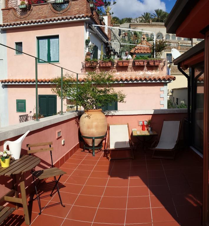 Il Gelsomino Taormina Center Apartment ห้อง รูปภาพ