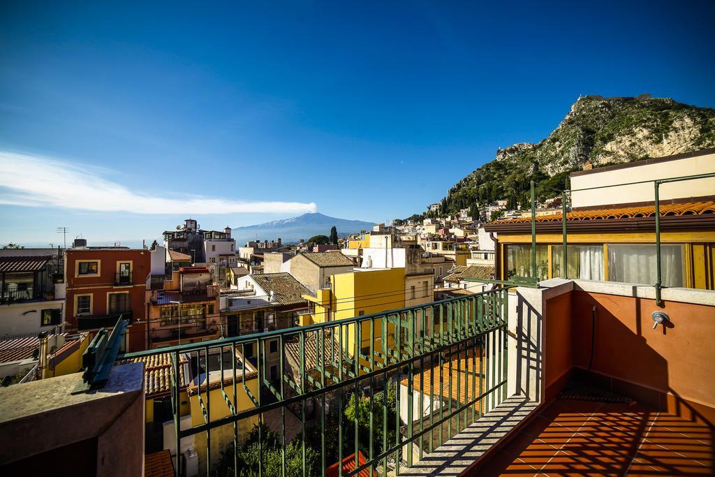 Il Gelsomino Taormina Center Apartment ภายนอก รูปภาพ