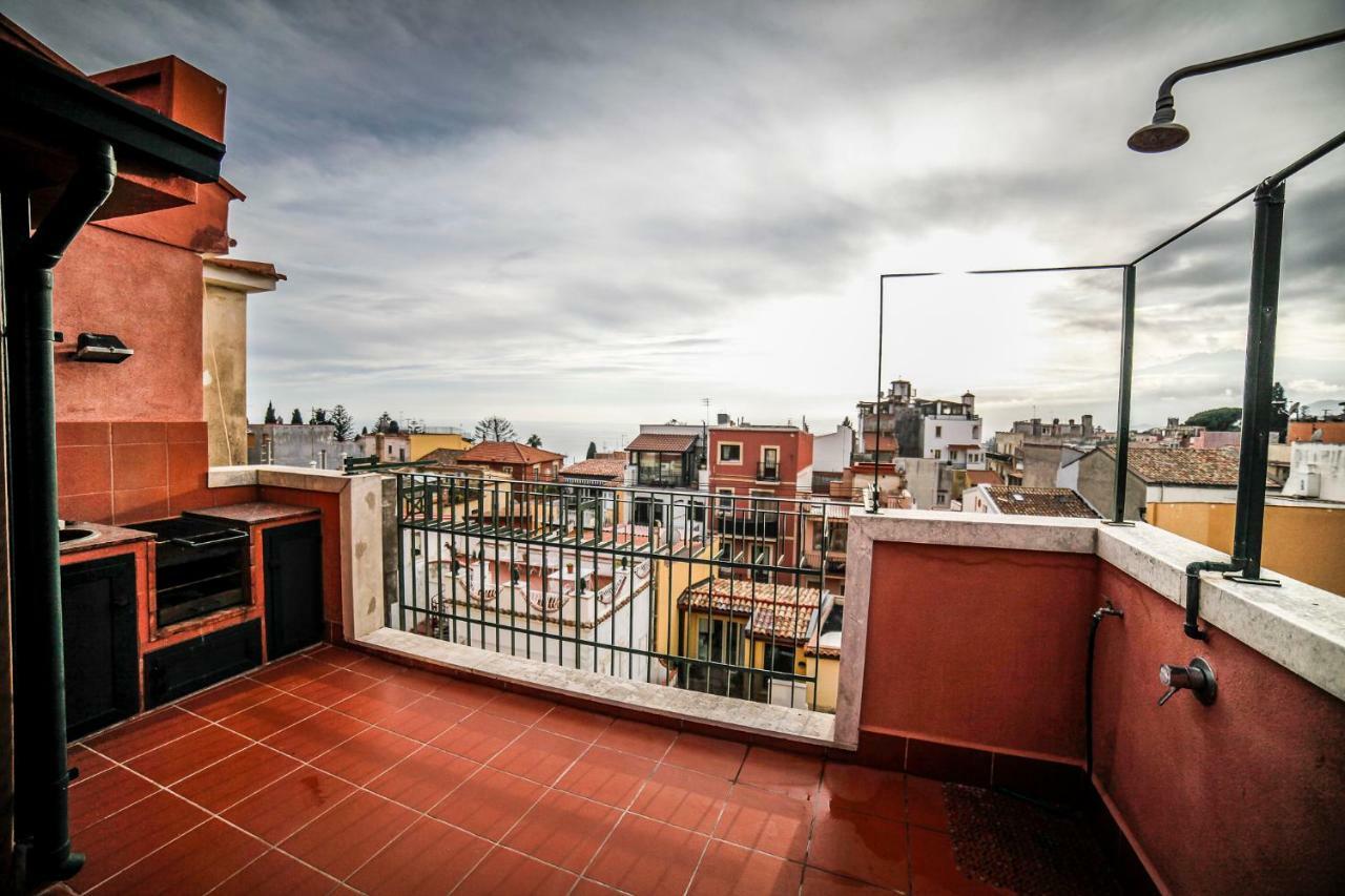 Il Gelsomino Taormina Center Apartment ภายนอก รูปภาพ